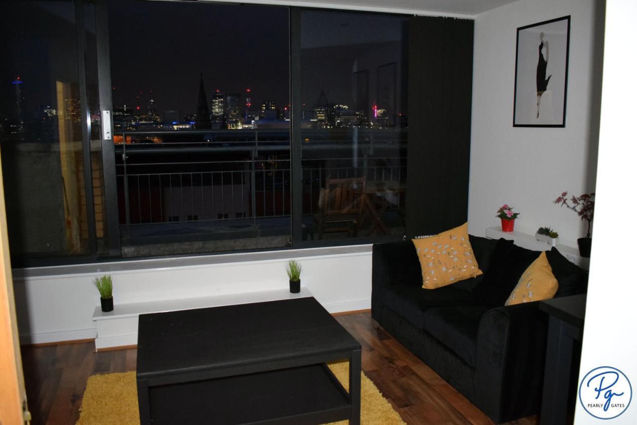 Penthouse - Amazing City Skyline Views - Balcony - Free Extra 2 Hours - Free Parking - Utilita Arena - Bullring Shopping - New St Station- Super King Size Bed Birmingham Eksteriør bilde