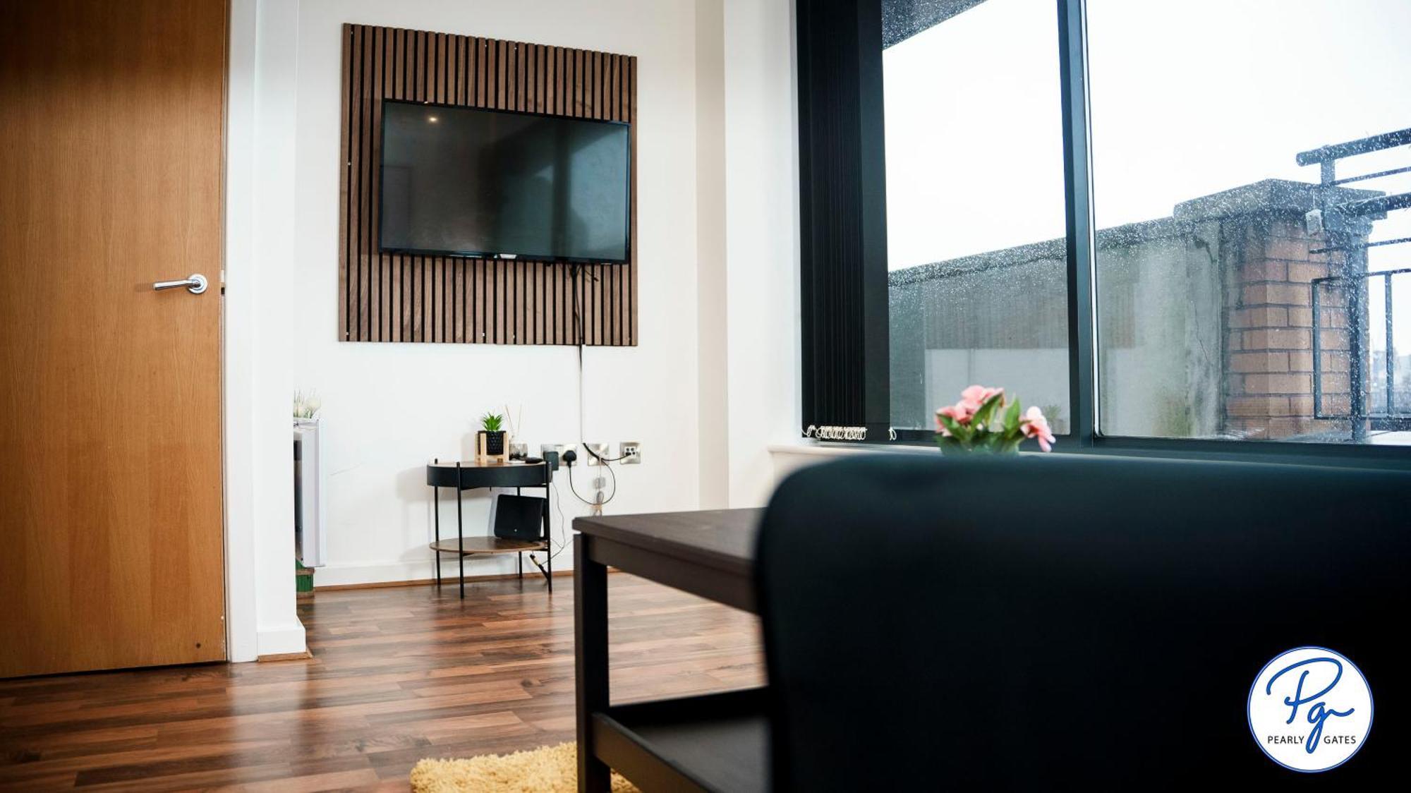 Penthouse - Amazing City Skyline Views - Balcony - Free Extra 2 Hours - Free Parking - Utilita Arena - Bullring Shopping - New St Station- Super King Size Bed Birmingham Eksteriør bilde